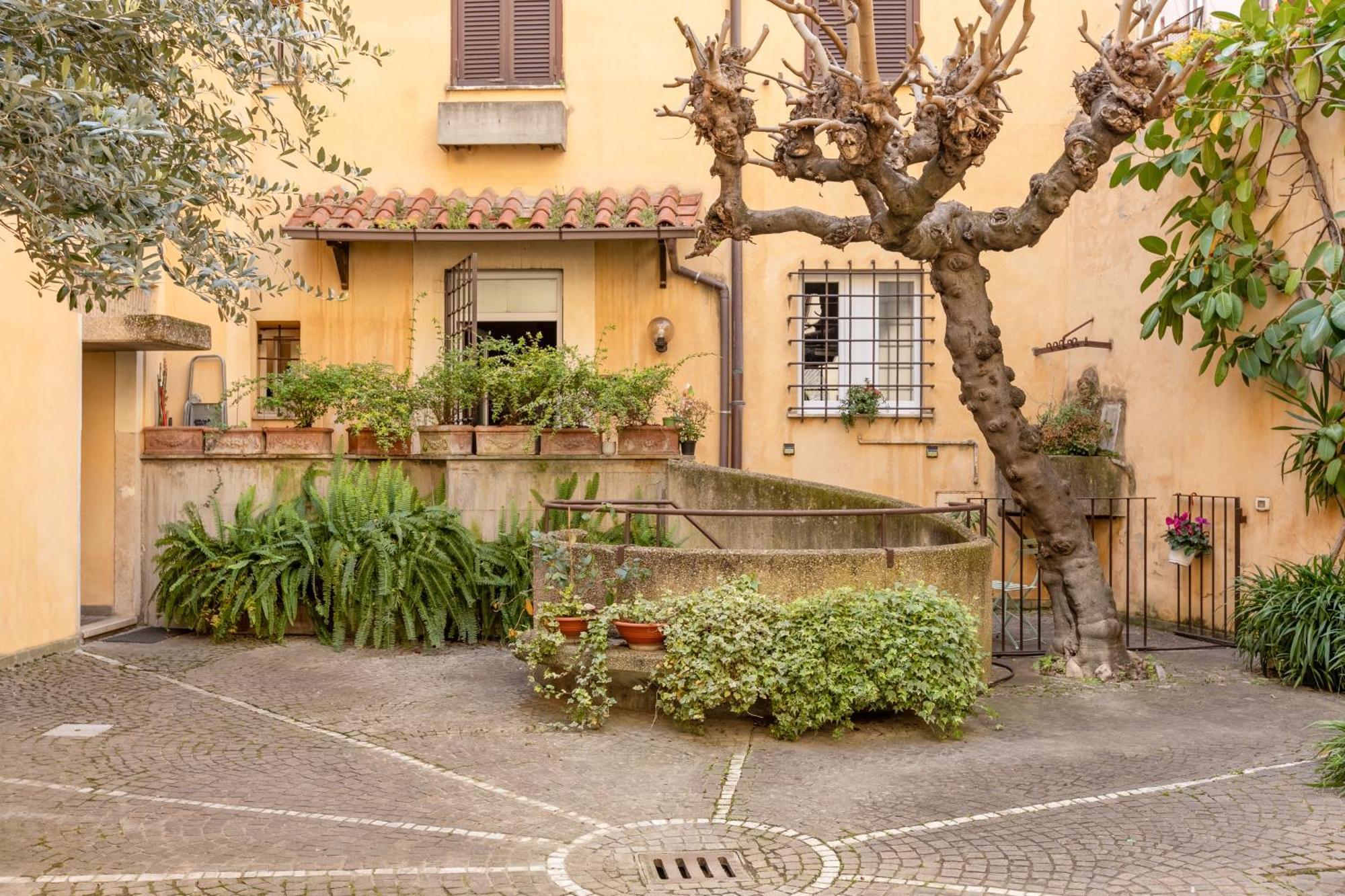 רומא Quiet Trevi Fountain Apartment With Patio And Backyard מראה חיצוני תמונה